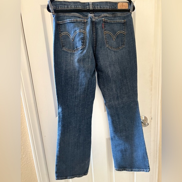 515 Levi's Denim Boot Cut Jeans - Picture 2 of 7